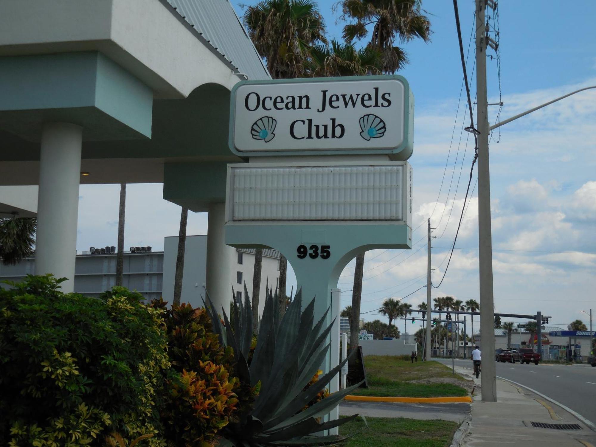 Beachside Bliss Ocean Views & Endless Fun Daytona Beach! Extérieur photo